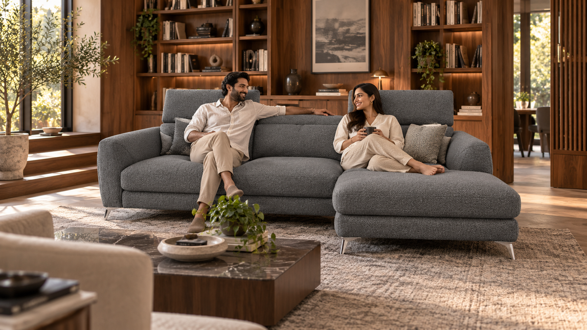 SANTONNE sofa lifestyle image 12
