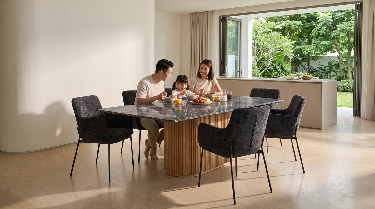 CL-0242 dining table lifestyle image 10