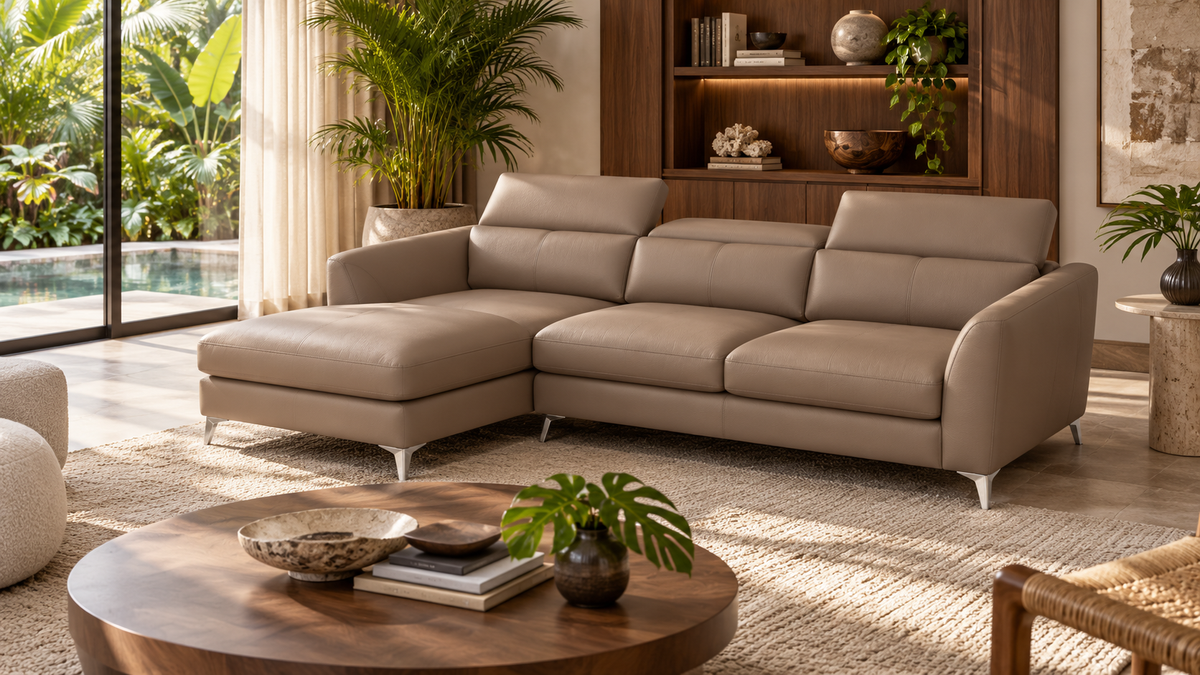 SANTONNE sofa lifestyle image 15